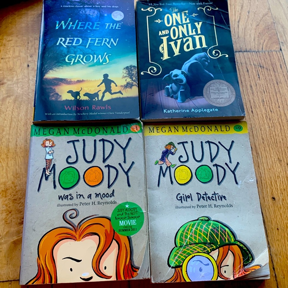 Book bundle classics where the red fern grows,the one and only Ivan 2 Judy moody